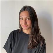 Laureata in comunicazione impartisce lezioni di storia, Spagnolo, Inglese, Italiano (e connessi), Matematica, Economia Aziendale